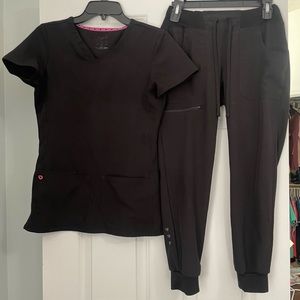 Women’s black HeartSoul Scrubs, XS petite jogger bottoms, XS top